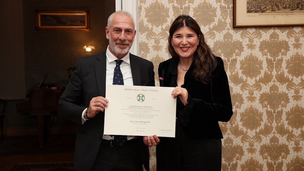 ქართველი საოპერო მომღერალი იანო ალიბეგაშვილი იტალიის ვარსკვლავის კავალერის ორდენით დაჯილდოვდა