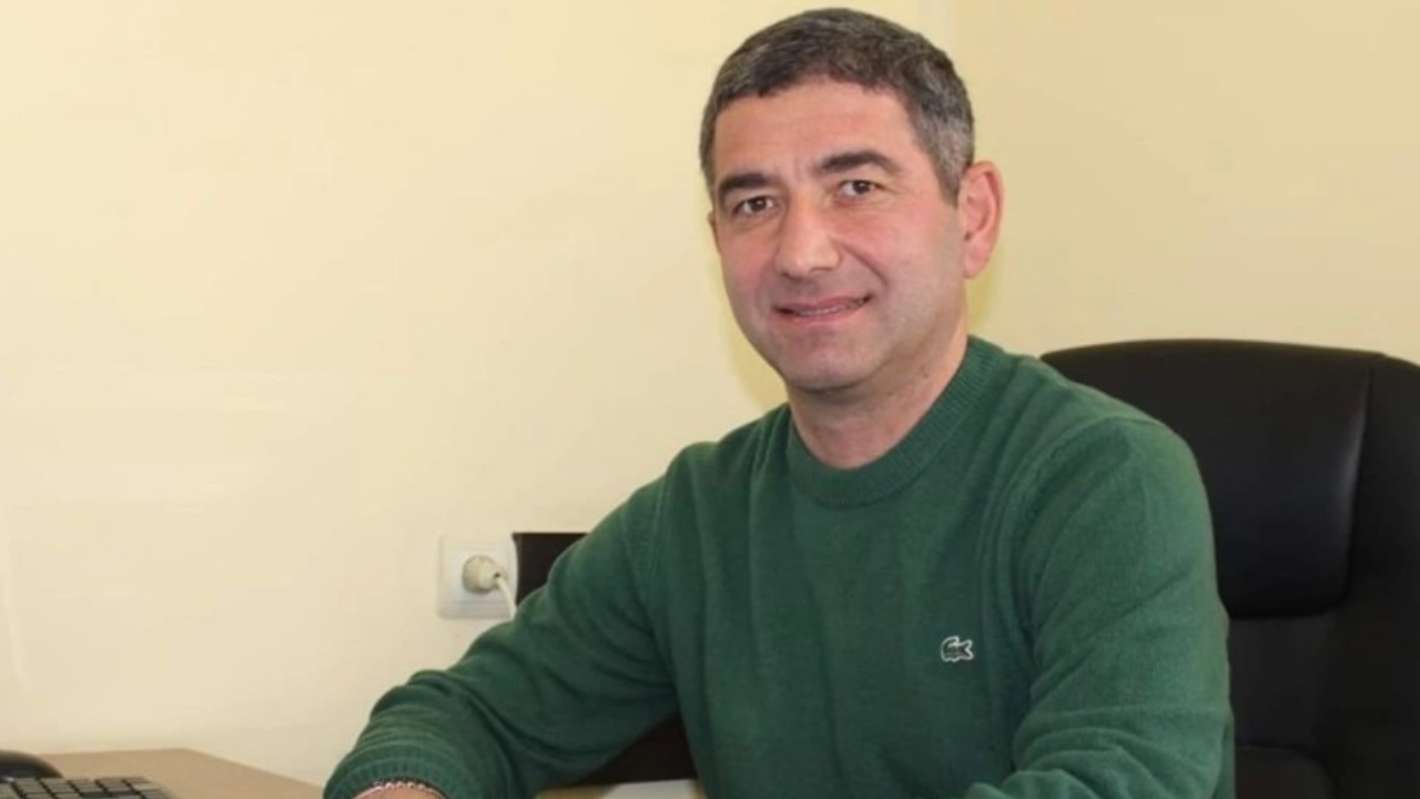 2025-11-11_22-35-17_380684