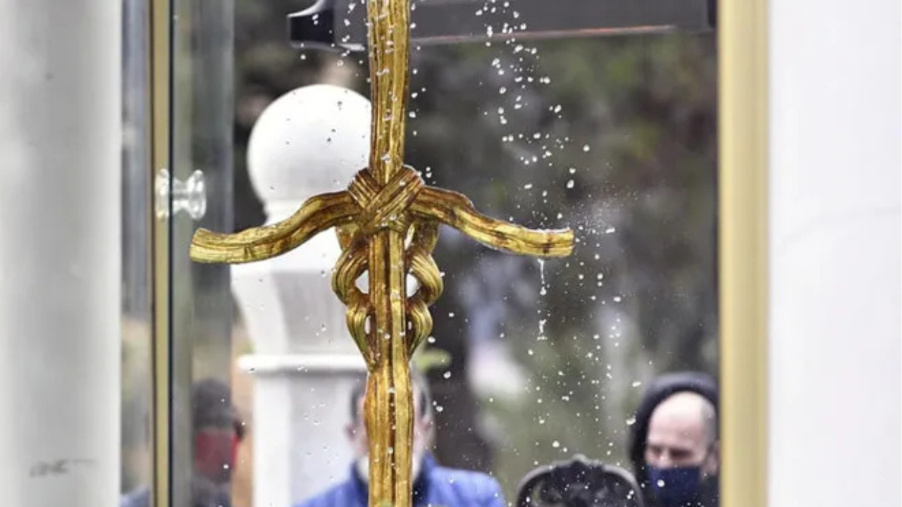 ინტერპრესნიუსის ფოტო