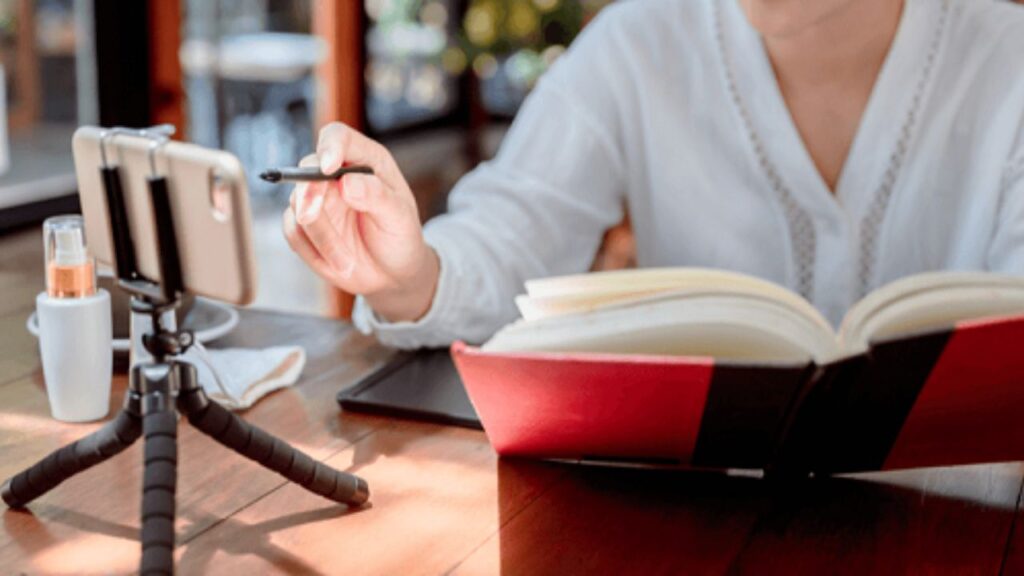 სკოლაში ტელეფონი