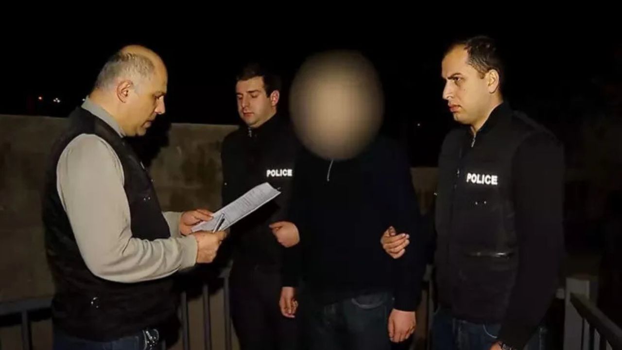 ოჯახური ძალადობა