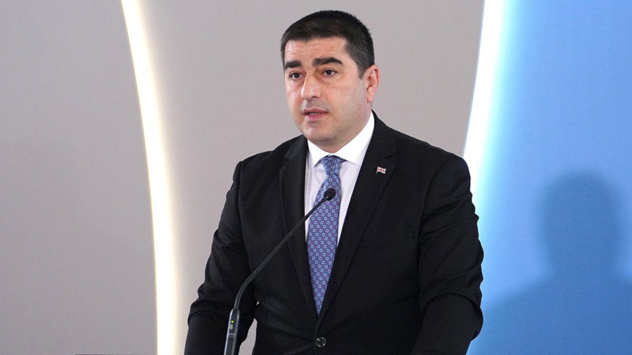 შალვა პაპუაშვილი