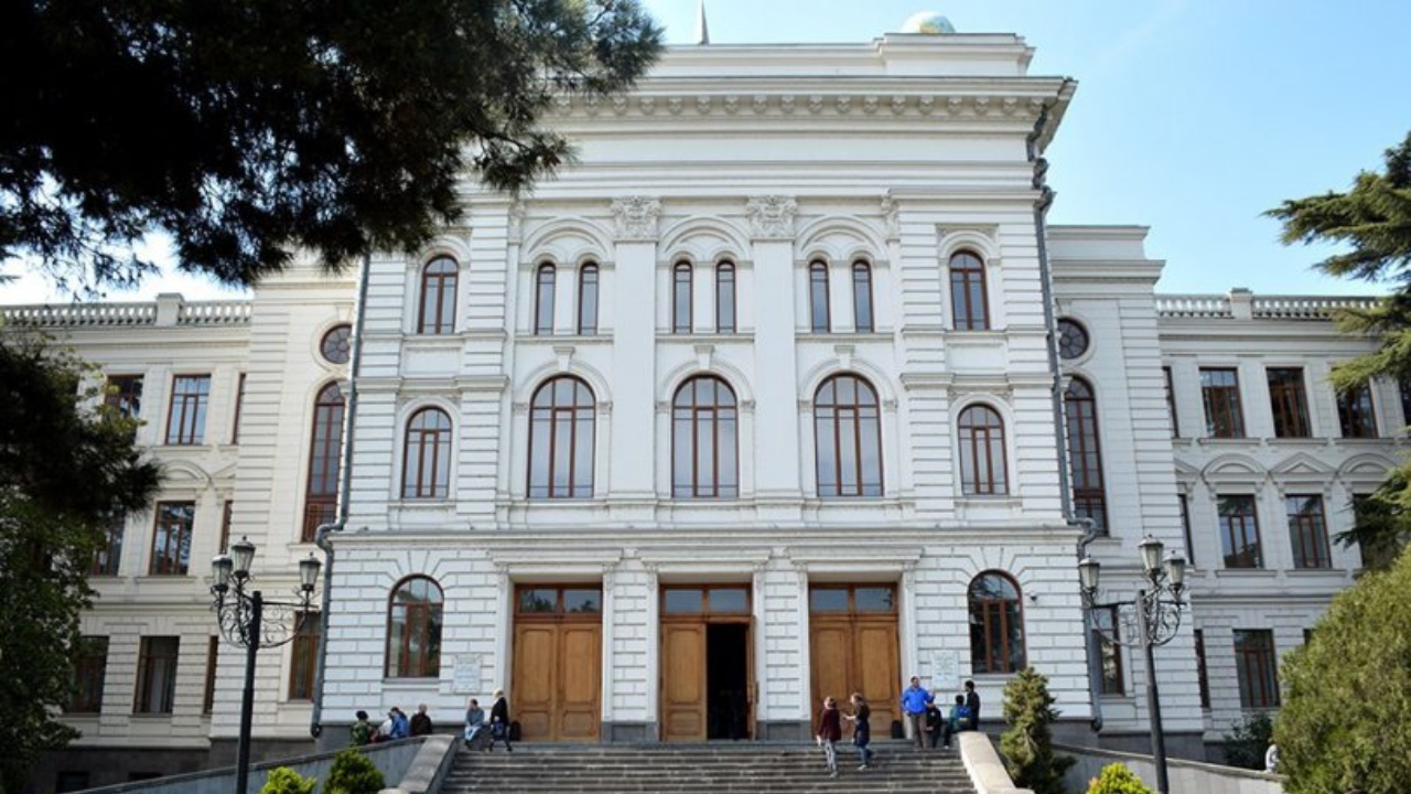 2026-02-05_00-05-45_863411