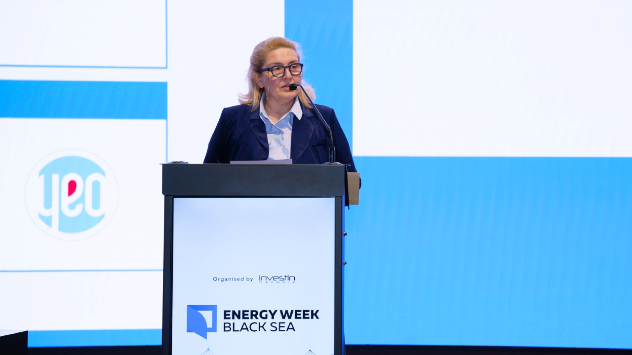 ინგა ფხალაძე