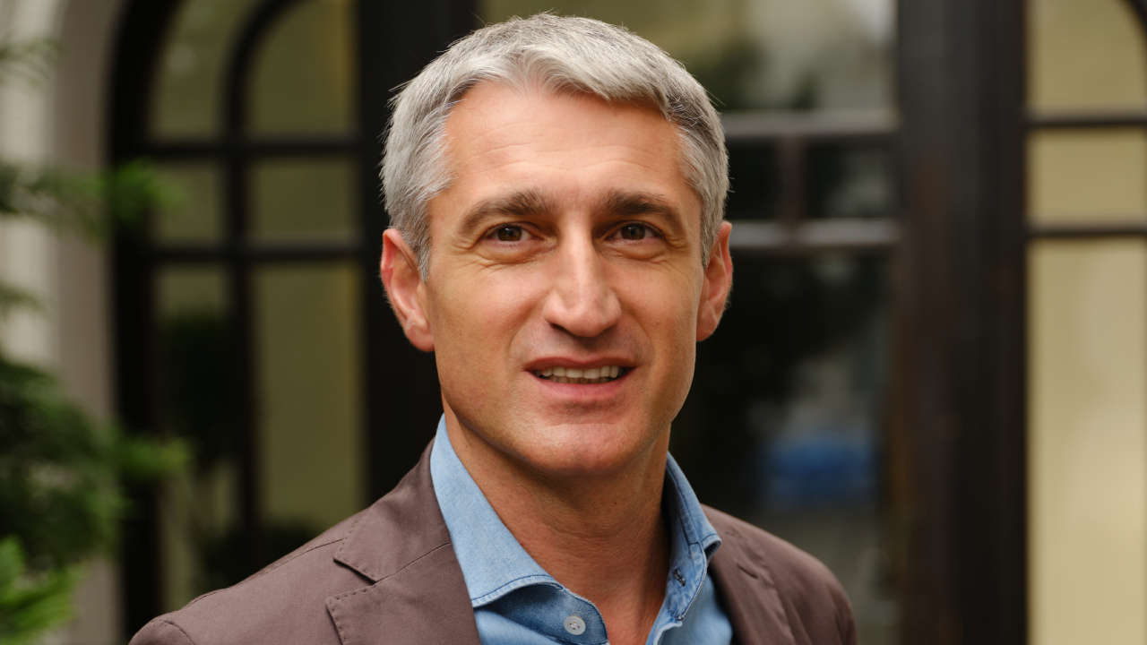 გიორგი თხელიძე