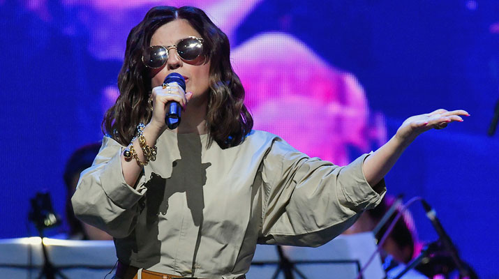 „მენატრები თბილისო“ – დიანა ღურწკაიას სიმღერის პრემიერა „არ დაიდარდოში“