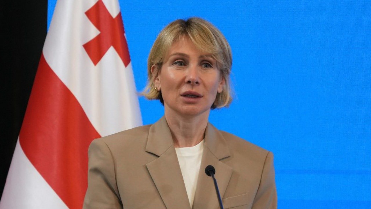 ნინო წილოსანი