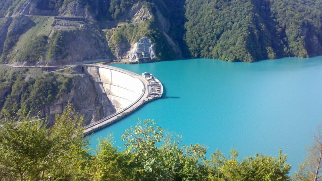 ენგურჰესი