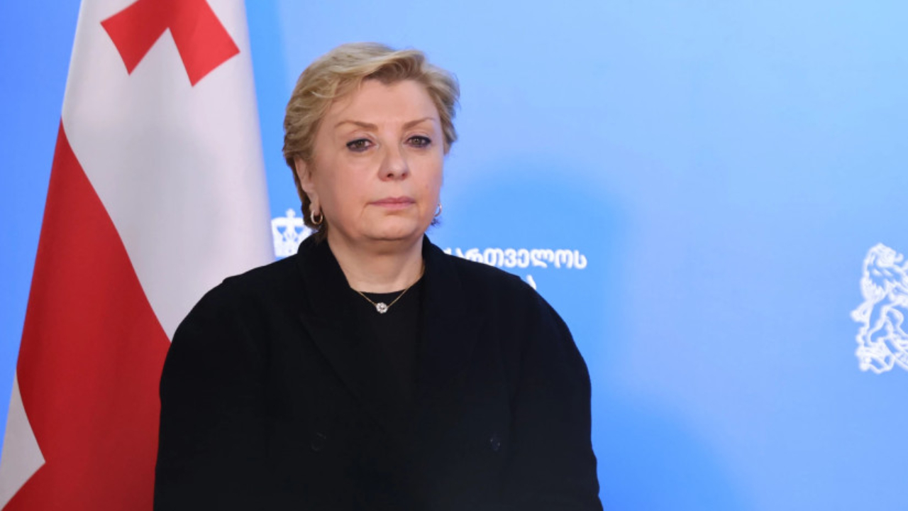 თინათინ რუხაძე