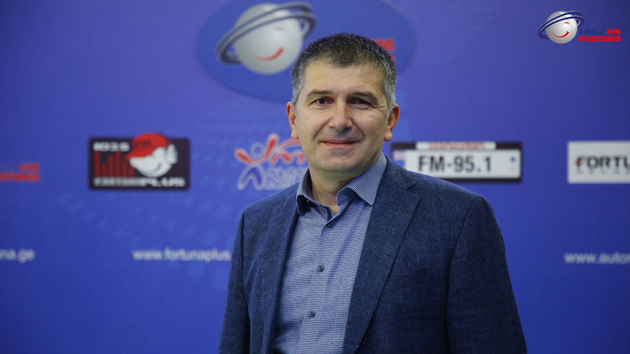 ალექსანდრე ხელაია