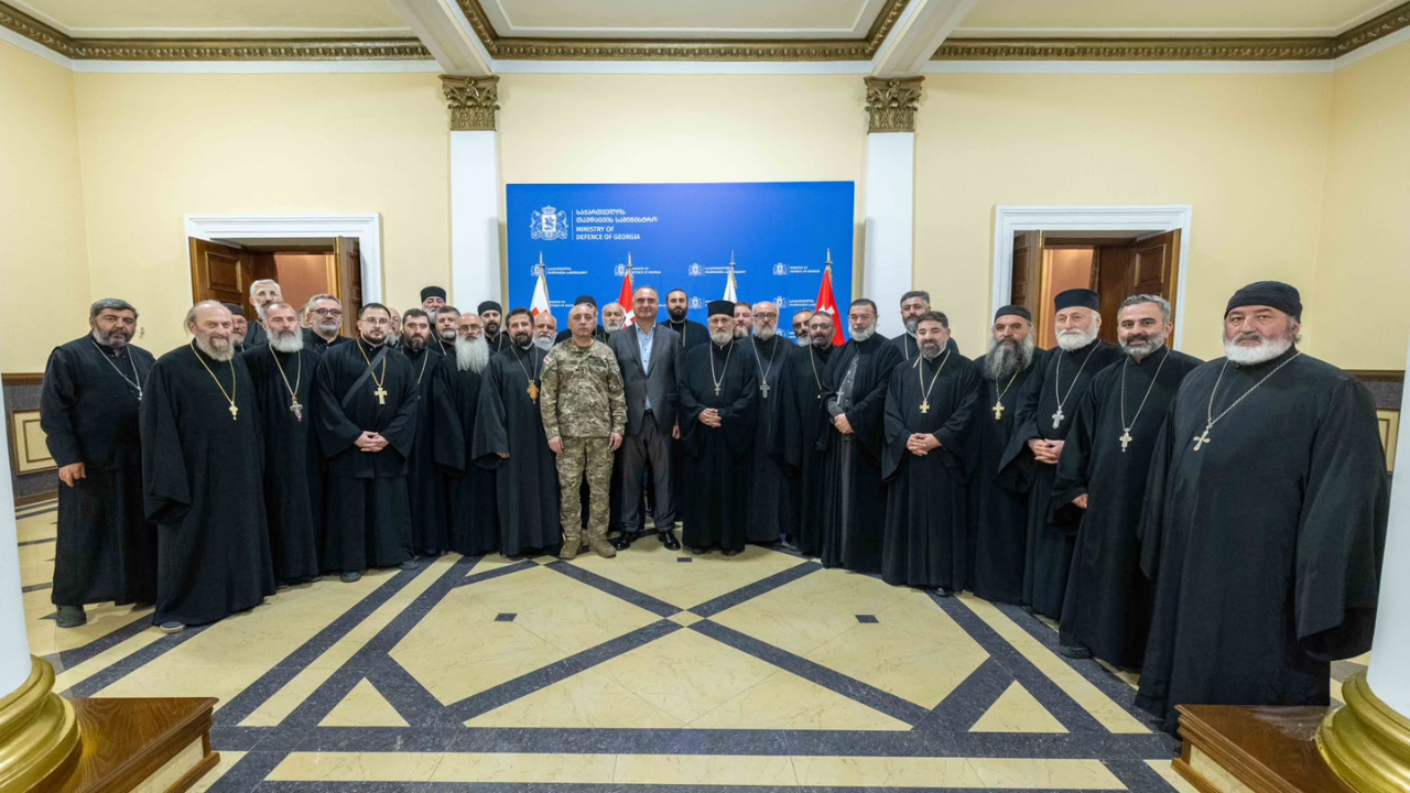 თავდაცვის სამინისტროში სამხედრო მოძღვრის დღე აღნიშნეს